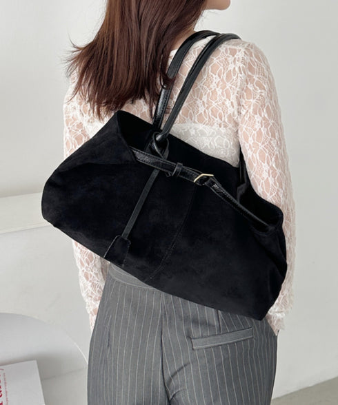 ベルトデザインフェイクスエードバッグ | CL1256003 | ブラック