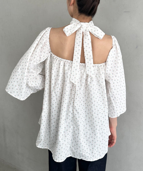 オフショル小花柄ボリュームブラウス | MD2253010 | ホワイト