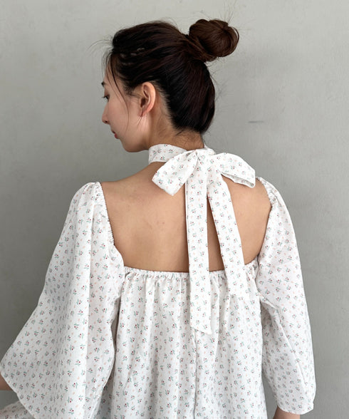 オフショル小花柄ボリュームブラウス | MD2253010 | ホワイト