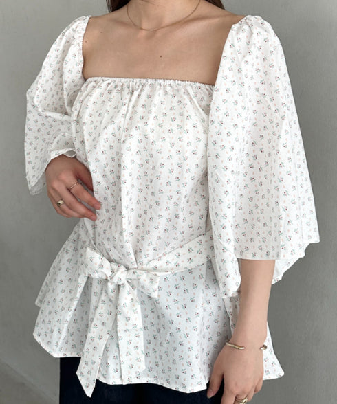 オフショル小花柄ボリュームブラウス | MD2253010 | ホワイト