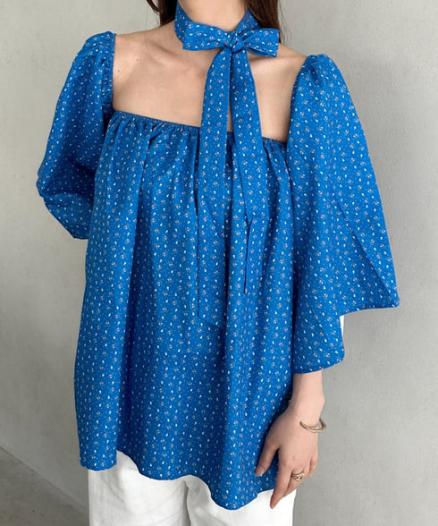 オフショル小花柄ボリュームブラウス | MD2253010 | ブルー