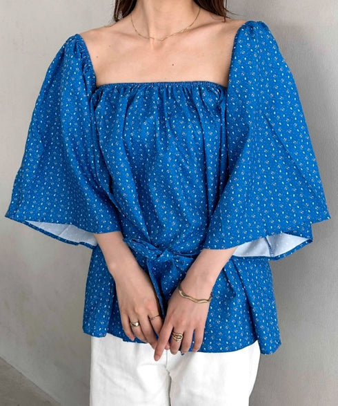 オフショル小花柄ボリュームブラウス | MD2253010 | ブルー
