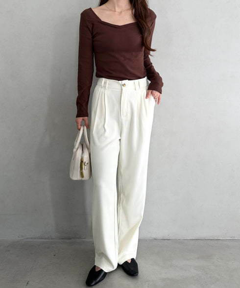 アンバランスネックデザイントップス | MD2253011 | ブラウン