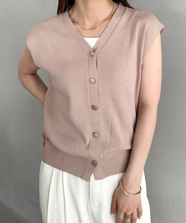 金ボタンニットベスト | MD2253006 | ベージュ