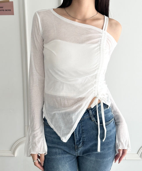 ワンオフショルダー サイドギャザー袖フリルトップス | WR2253007 | ホワイト