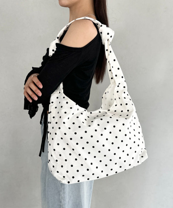 ドット柄サテンワンハンドルショルダーバッグ | BA1256006 | ホワイト