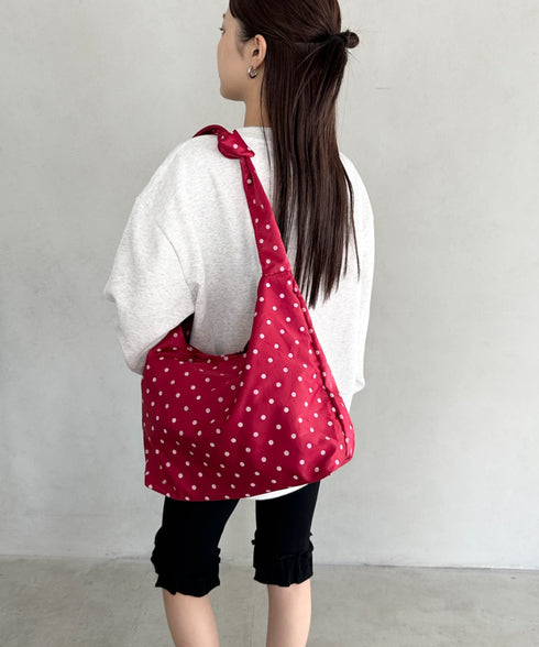 ドット柄サテンワンハンドルショルダーバッグ | BA1256006 | レッド