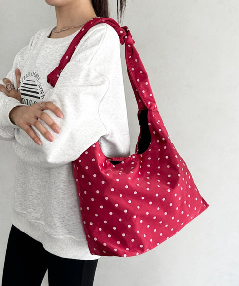 ドット柄サテンワンハンドルショルダーバッグ | BA1256006 | レッド