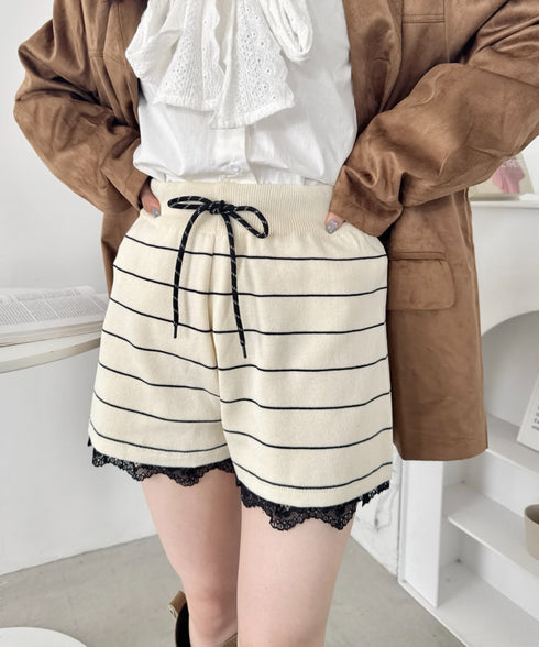 裾レースボーダーリブショートパンツ | SL2256018 | アイボリー