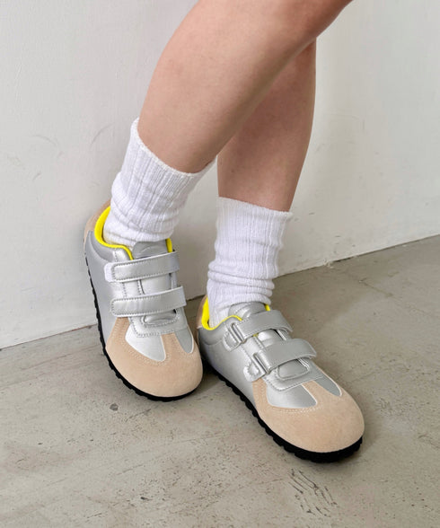 ダブルストラップフラットシューズ | SL3256020 | シルバー