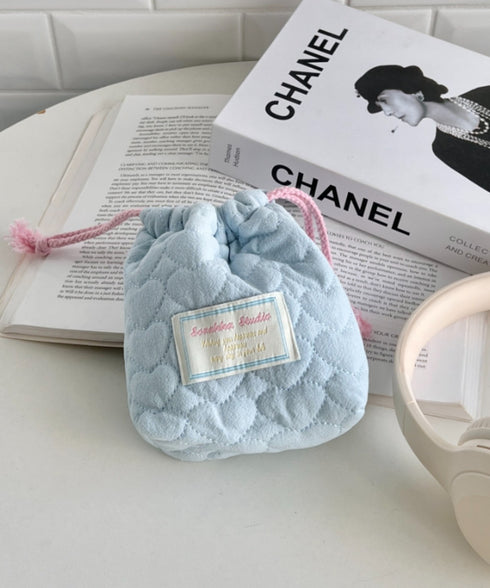 ハートキルティング巾着ポーチ | CL6256011 | ブルー