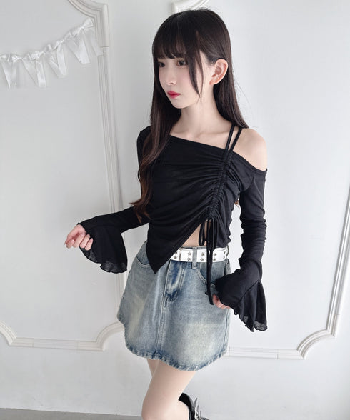 ワンオフショルダーギャザーリボンシアートップス | LO2256015 | ブラック