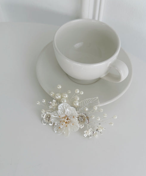 フラワーブーケヘアクリップ | SW4251007 | ホワイト