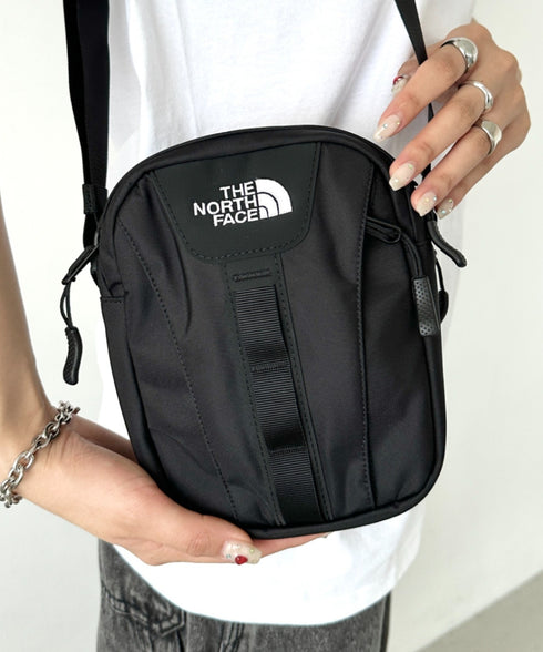 THE NORTH FACE(ザ・ノースフェイス)/ワンポイント ロゴ刺繍 ショルダー クロス ミニバッグ/BIG SHOT CROSS BAG | IM1252101 | ブラック