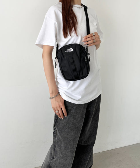 THE NORTH FACE(ザ・ノースフェイス)/ワンポイント ロゴ刺繍 ショルダー クロス ミニバッグ/BIG SHOT CROSS BAG | IM1252101 | ブラック