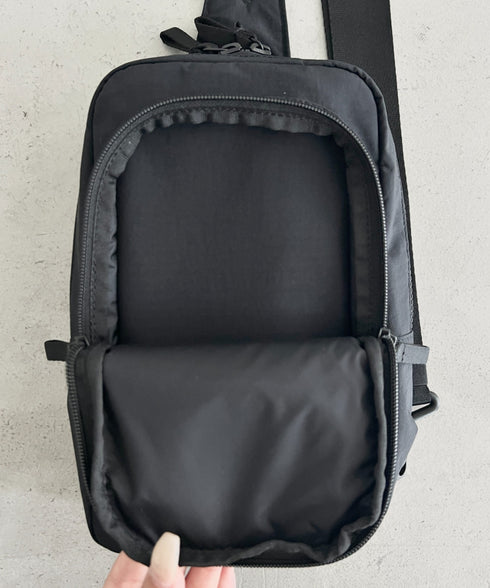 THE NORTH FACE(ザ・ノースフェイス)/軽量 ワンショルダー ボディバッグ メッセンジャー ショルダーバッグ/URBAN ONE WAY | IM1252103 | ブラック