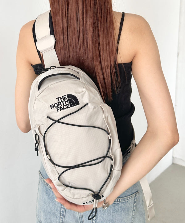 THE NORTH FACE(ザ・ノースフェイス)/軽量 ショルダー クロスボディバッグ スリングバッグ/BOREALIS SLING BAG | IM1252104 | ホワイト