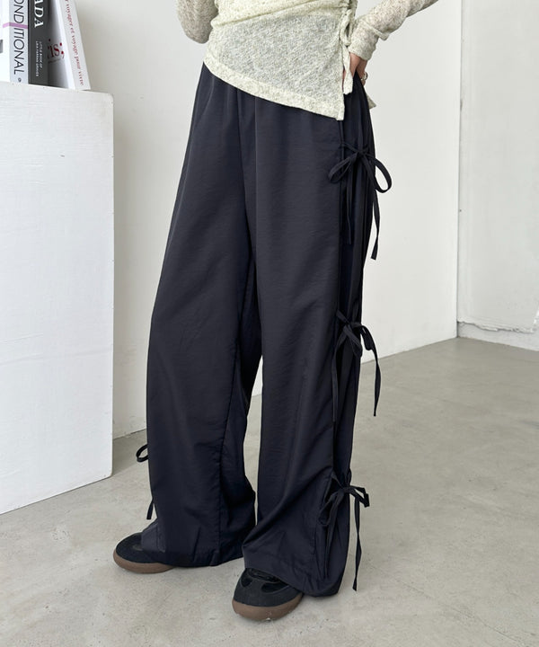 サイドリボンナイロンカーゴパンツ | CL2253007 | ブラック