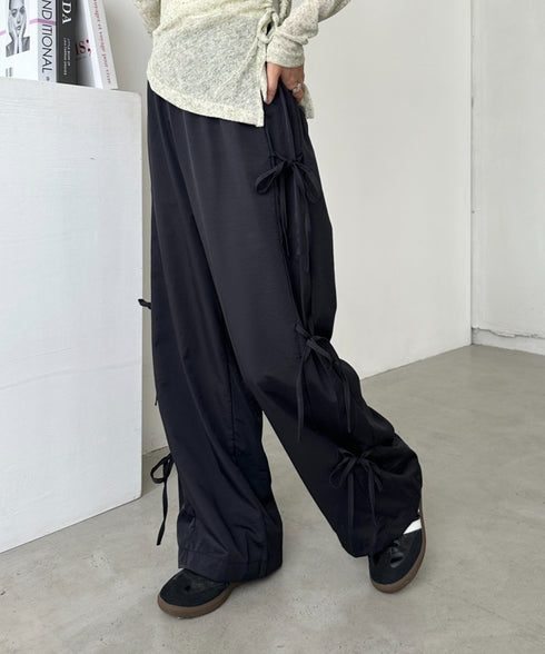 サイドリボンナイロンカーゴパンツ | CL2253007 | ブラック