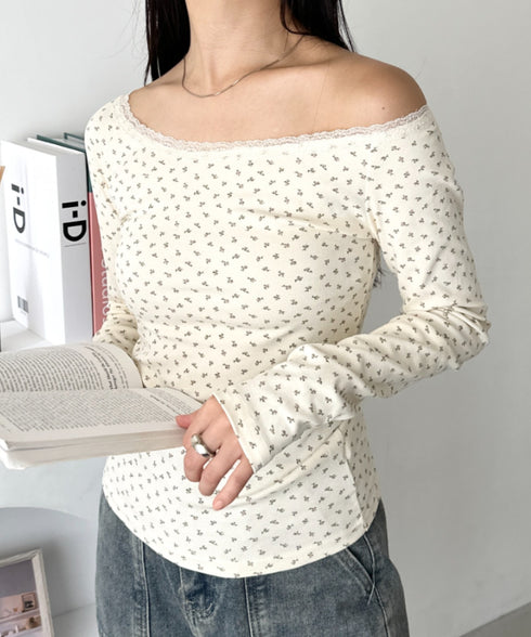 レースデザインオフショルアソートトップス | CL2253008 | アイボリー