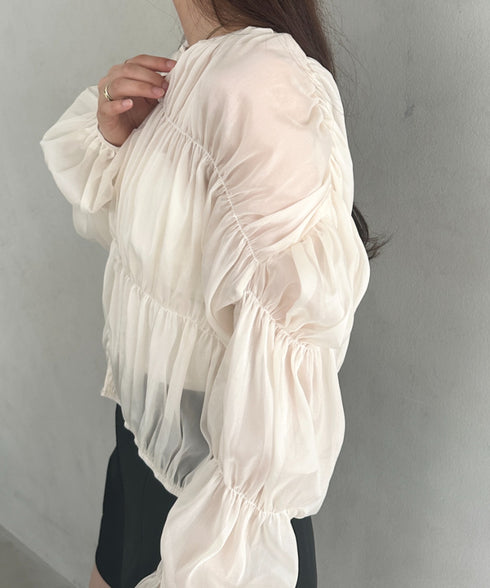フリルシャーリングシフォンショートブラウス | MD2253016 | アイボリー