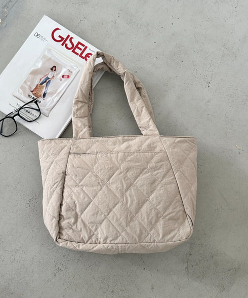 ファスナー付きキルティング軽量トートバッグ マザーズバッグ | MD1253019 | ベージュ