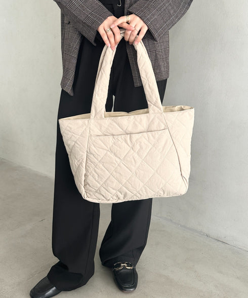 ファスナー付きキルティング軽量トートバッグ マザーズバッグ | MD1253019 | ベージュ