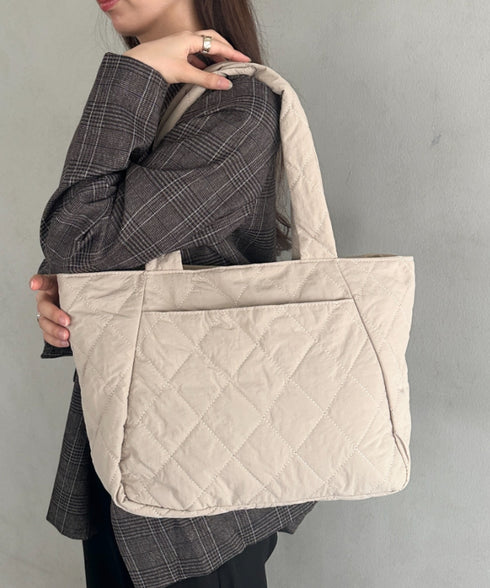 ファスナー付きキルティング軽量トートバッグ マザーズバッグ | MD1253019 | ベージュ