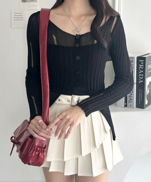 前ボタンダメージニットトップス | WR2253022 | ブラック