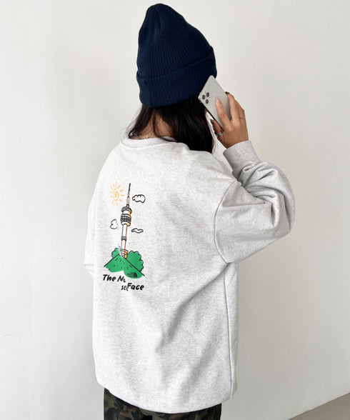 THE NORTH FACE(ザ・ノースフェイス)/バックプリント コットン スウェット クルーネック 大きめサイズあり/M'S SEOUL FOUR SEASONS SWEATSHIRTS | IM2253020 | グレー