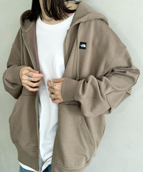 THE NORTH FACE(ザ・ノースフェイス)/ESSENTIAL HOOD ZIP UP/ワンポイント ロゴ ジップパーカー フーディ タックデザイン | IM2253021 | ブラウン