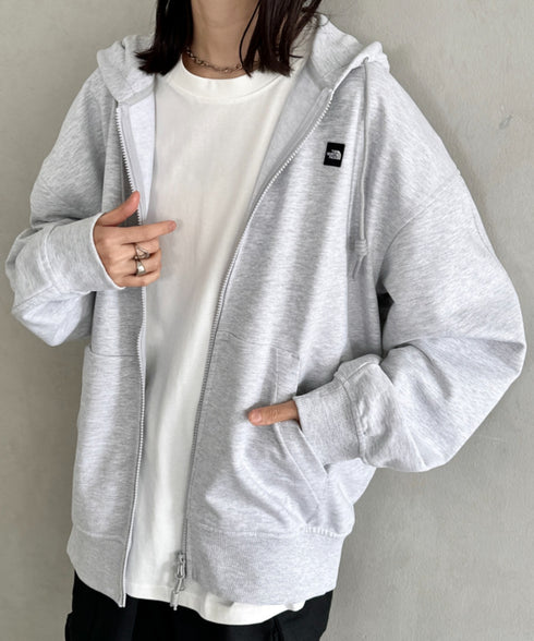 THE NORTH FACE(ザ・ノースフェイス)/ESSENTIAL HOOD ZIP UP/ワンポイント ロゴ ジップパーカー フーディ タックデザイン | IM2253021 | グレー