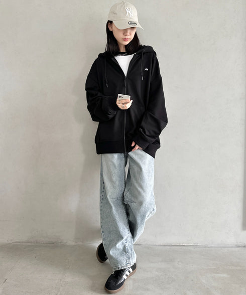 THE NORTH FACE(ザ・ノースフェイス)/ESSENTIAL HOOD ZIP UP/ワンポイント ロゴ ジップパーカー フーディ タックデザイン | IM2253021 | ブラック