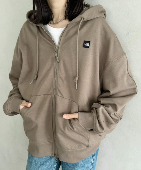 THE NORTH FACE(ザ・ノースフェイス)/ESSENTIAL HOOD ZIP UP/ワンポイント ロゴ ジップパーカー フーディ タックデザイン | IM2253021 | ブラウン