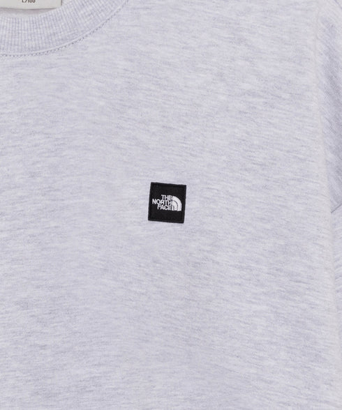 THE NORTH FACE(ザ・ノースフェイス)/ワンポイント ロゴ スウェット サイズ展開豊富 大きめサイズあり/ESSENTIAL SWEATSHIRTS | IM2253022 | グレー