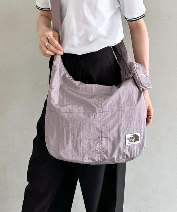 THE NORTH FACE(ザ・ノースフェイス)/A4対応 軽量 大容量 ショルダー ホーボーバッグ/WL HOBO SHOULDER BAG L | IM1253024 | ライラック
