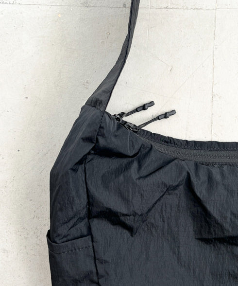 THE NORTH FACE(ザ・ノースフェイス)/A4対応 軽量 大容量 ショルダー ホーボーバッグ/WL HOBO SHOULDER BAG L | IM1253024 | ブラック