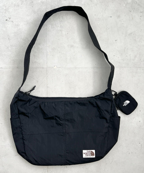 THE NORTH FACE(ザ・ノースフェイス)/A4対応 軽量 大容量 ショルダー ホーボーバッグ/WL HOBO SHOULDER BAG L | IM1253024 | ブラック