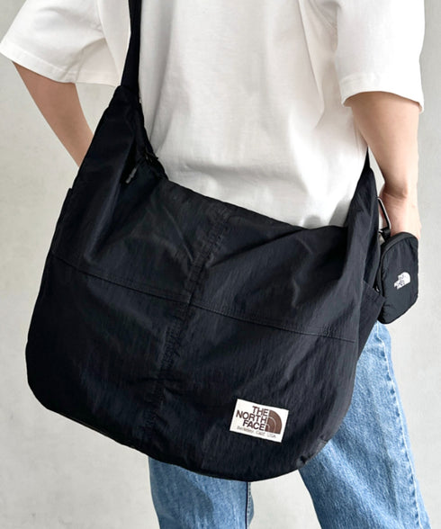 THE NORTH FACE(ザ・ノースフェイス)/A4対応 軽量 大容量 ショルダー ホーボーバッグ/WL HOBO SHOULDER BAG L | IM1253024 | ブラック