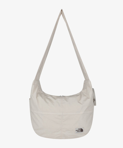 THE NORTH FACE(ザ・ノースフェイス)/A4対応 軽量 大容量 ショルダー ホーボーバッグ/WL HOBO SHOULDER BAG L | IM1253024 | クリーム