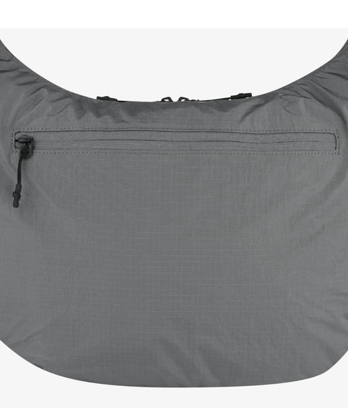 THE NORTH FACE(ザ・ノースフェイス)/A4対応 軽量 大容量 ショルダー ホーボーバッグ/WL HOBO SHOULDER BAG L | IM1253024 | チャコールグレー