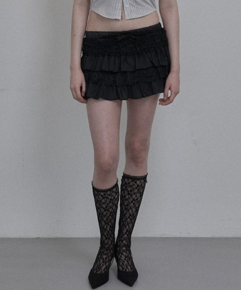 SETUPEXE(セットアップイーエックスイー)/レース フリル チュチュ ティアード ミニ スカパン/TUTU MIX SKRIT PANTS | AT2253028 | ブラック