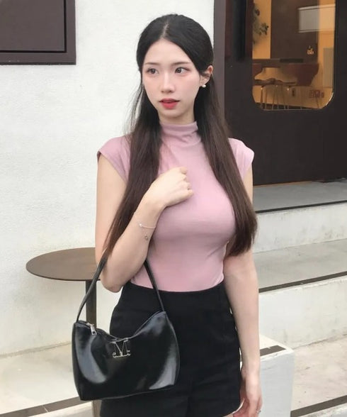 MUCENT(ムセント)/軽量 コンパクト ショルダー ハンドバッグ/MORIN METAL LOGO COMPACT SHOULDER BAG | AT1253032 | ブラック