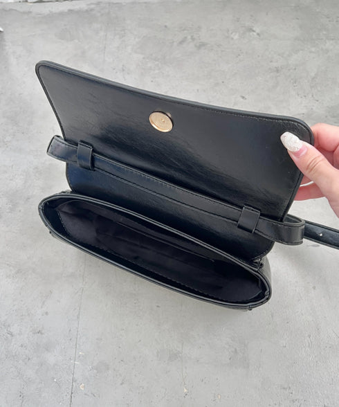 ベルトショルダースクエアPUバッグ | CL1256013 | ブラック