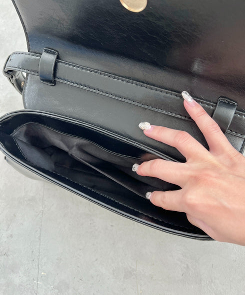 ベルトショルダースクエアPUバッグ | CL1256013 | ブラック