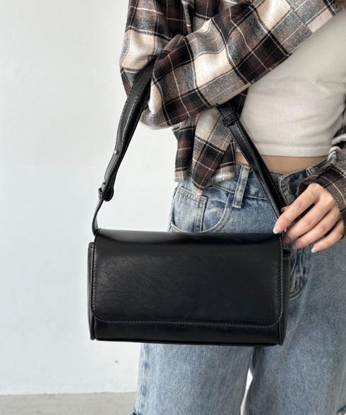 ベルトショルダースクエアPUバッグ | CL1256013 | ブラック