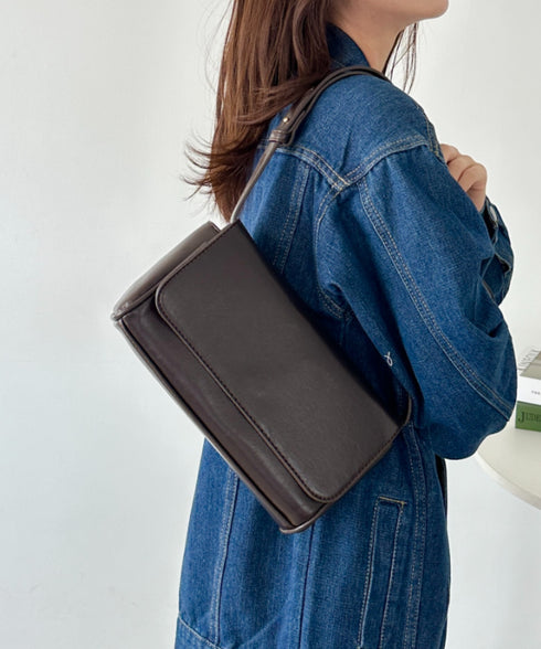 ベルトショルダースクエアPUバッグ | CL1256013 | ブラウン