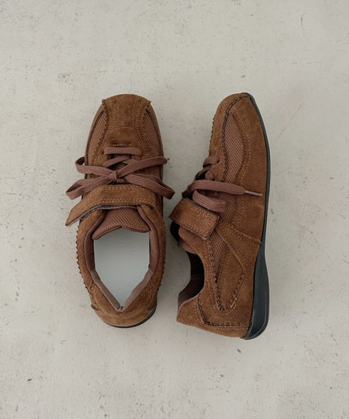 フェイクスウェードベルトスニーカー | CL3256016 | ブラウン