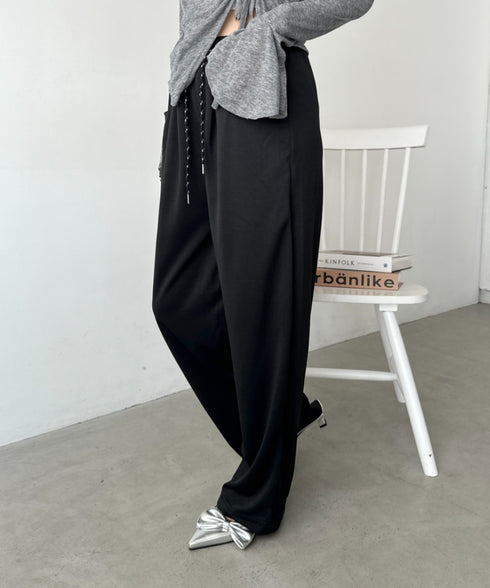 イージーワイドスウェットパンツ | CL2253015 | ブラック