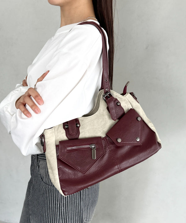 アウトポケットバイカラーショルダーバッグ | BA1256011 | レッド